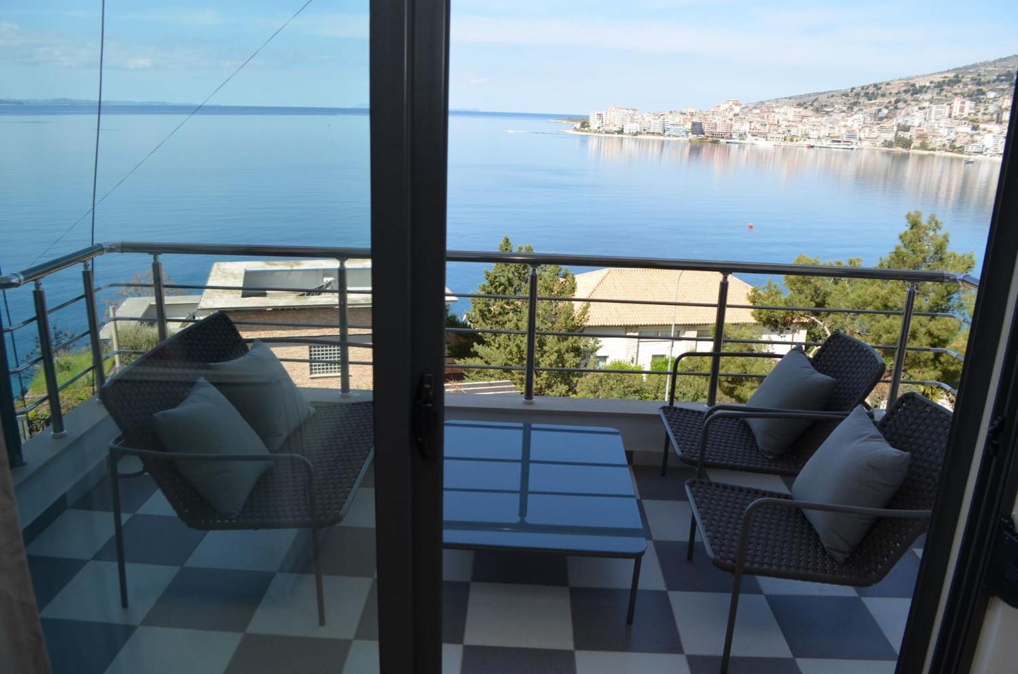 Sunset Tarraces Apartment Sarande Bagian luar foto