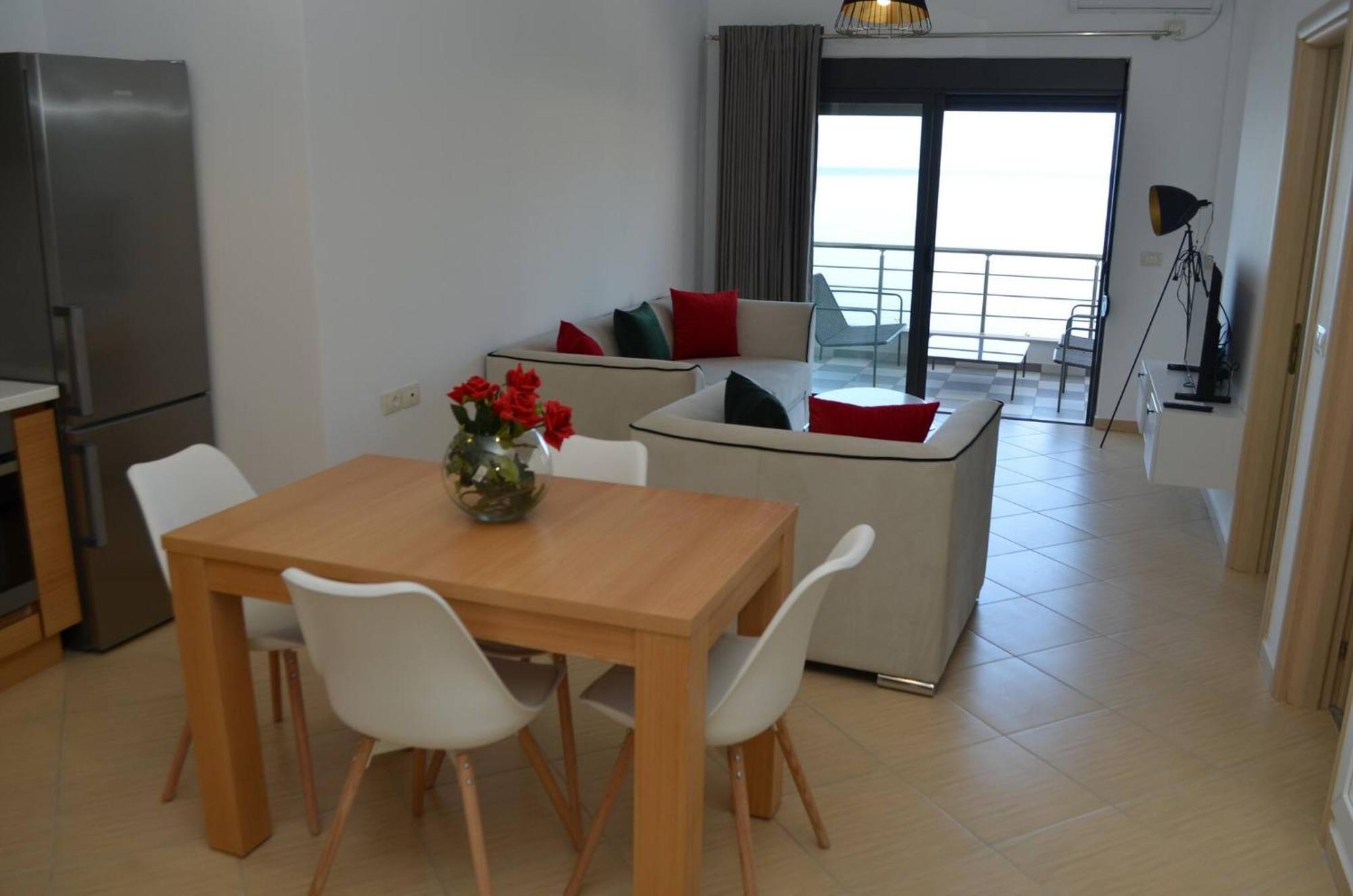 Sunset Tarraces Apartment Sarande Bagian luar foto