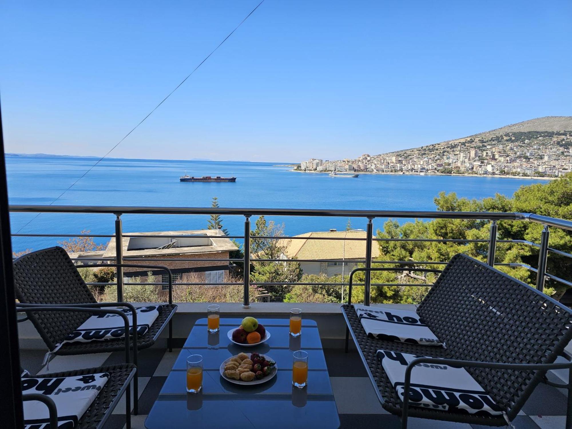 Sunset Tarraces Apartment Sarande Bagian luar foto