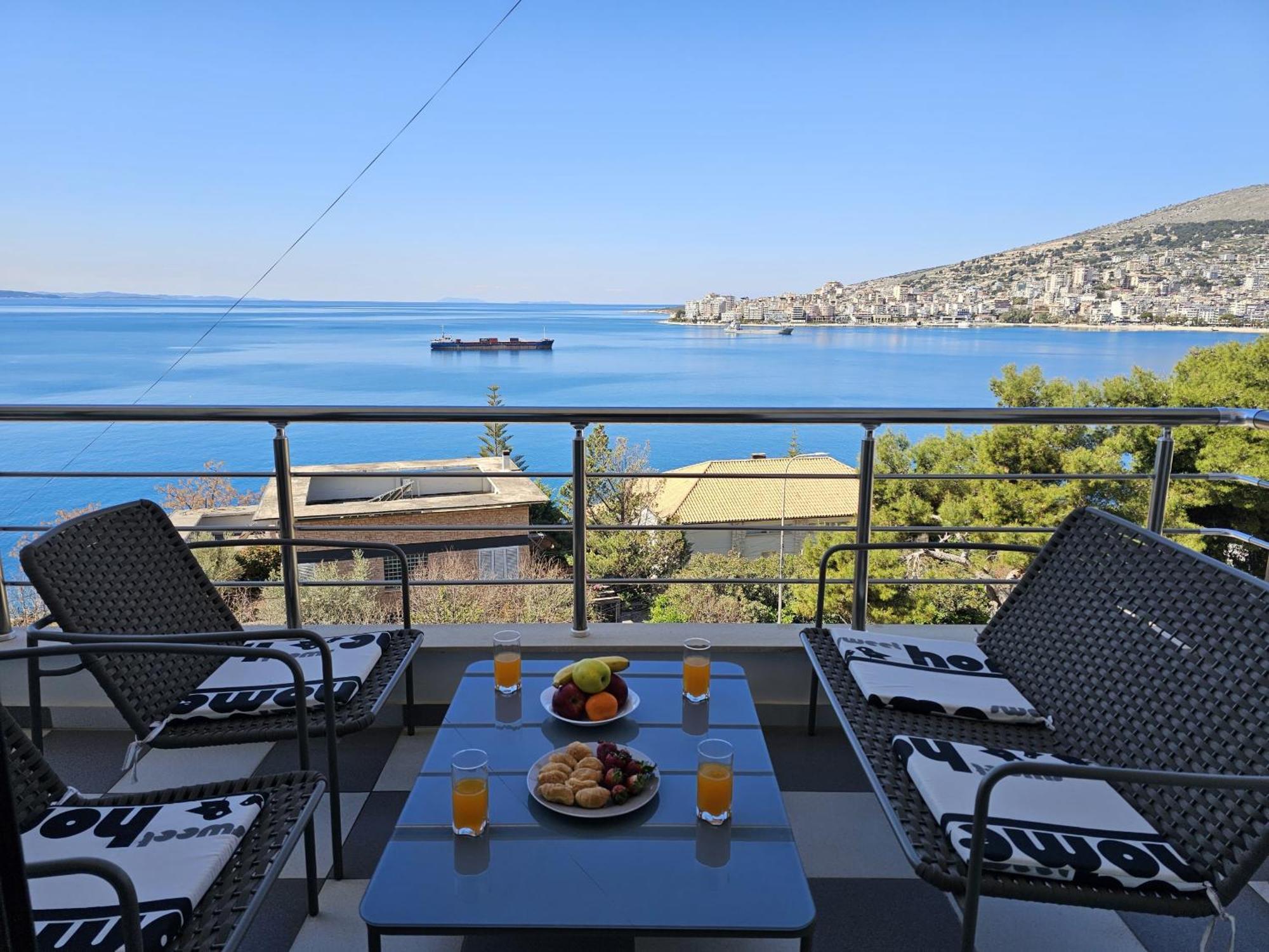Sunset Tarraces Apartment Sarande Bagian luar foto