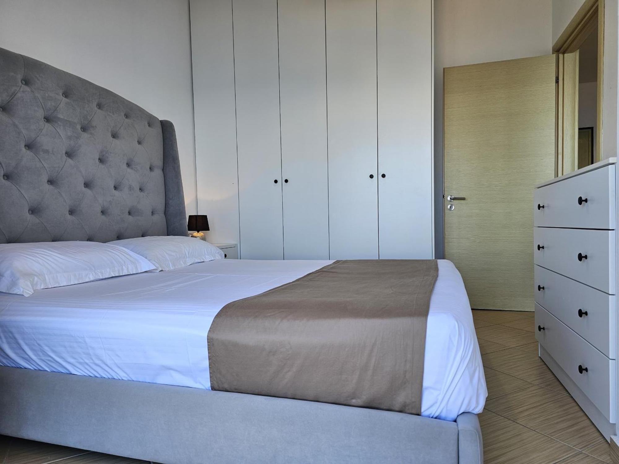 Sunset Tarraces Apartment Sarande Bagian luar foto