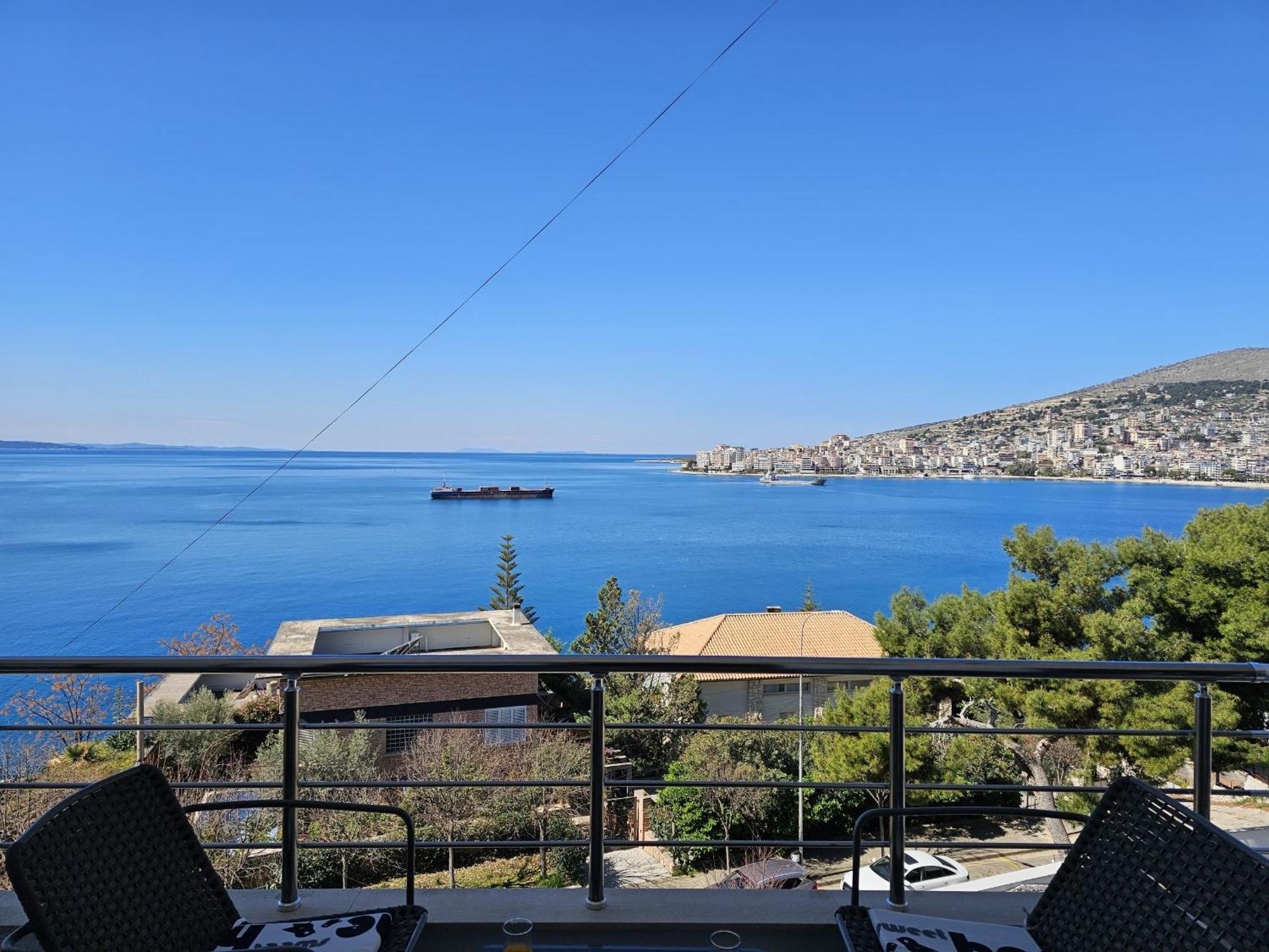 Sunset Tarraces Apartment Sarande Bagian luar foto