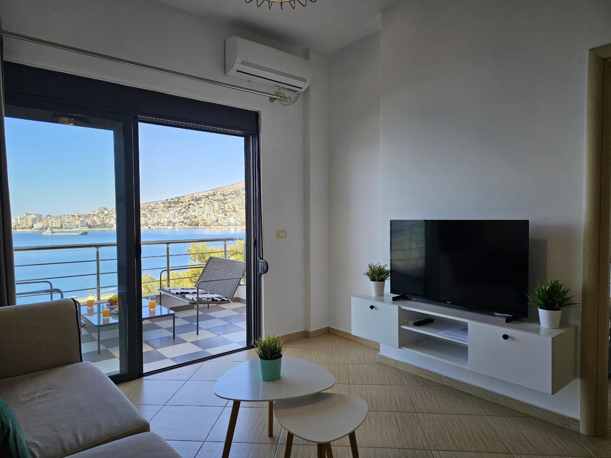 Sunset Tarraces Apartment Sarande Bagian luar foto