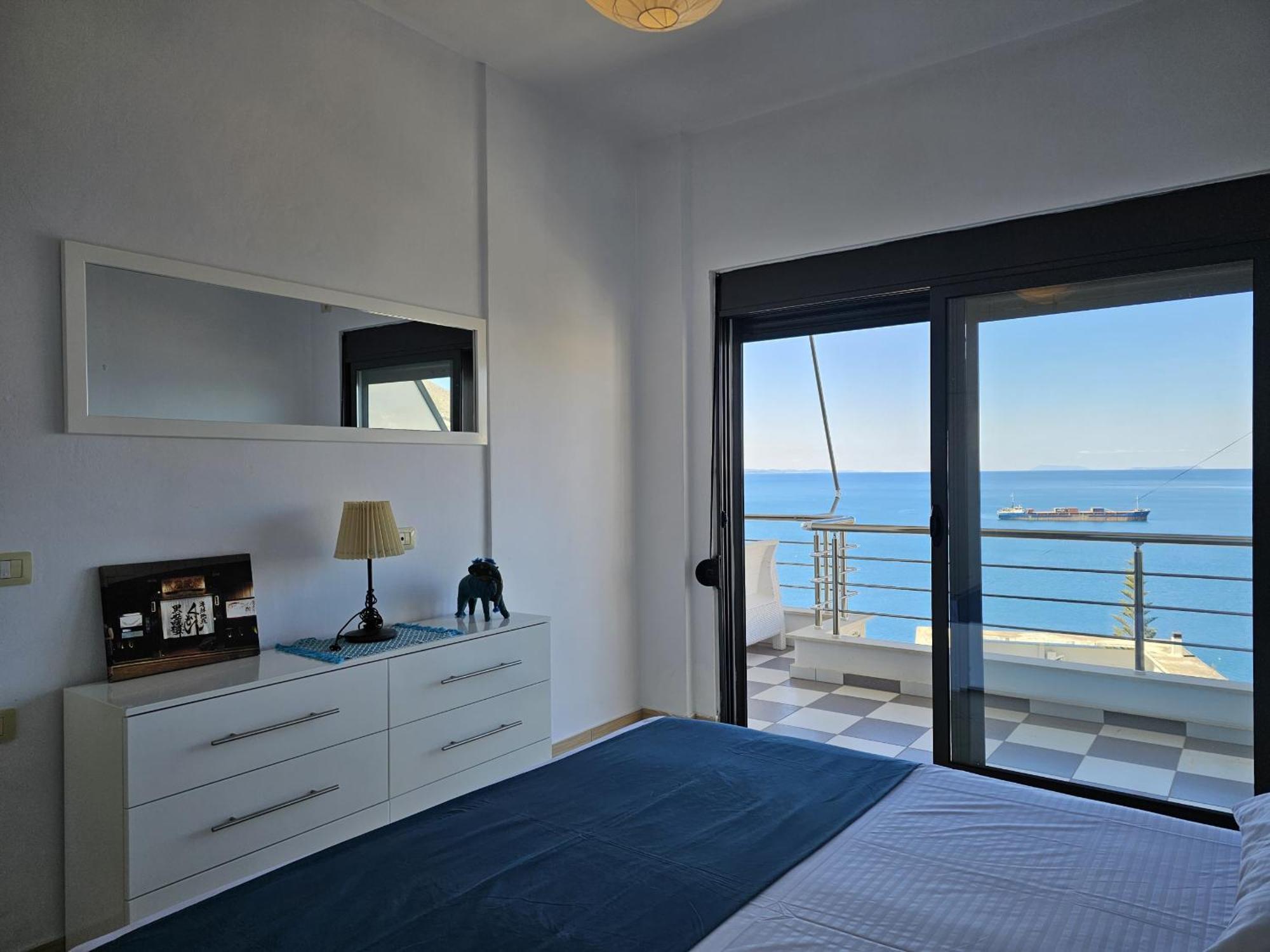 Sunset Tarraces Apartment Sarande Bagian luar foto