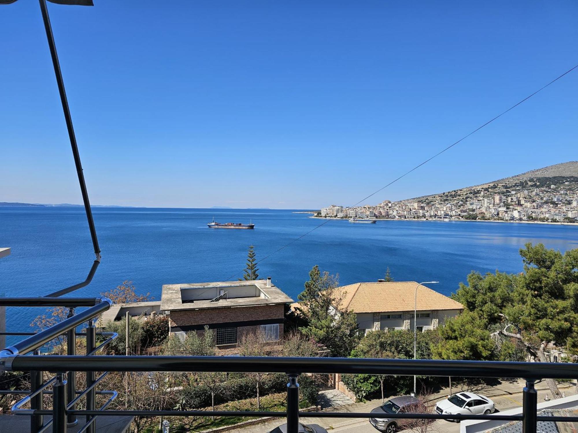 Sunset Tarraces Apartment Sarande Bagian luar foto